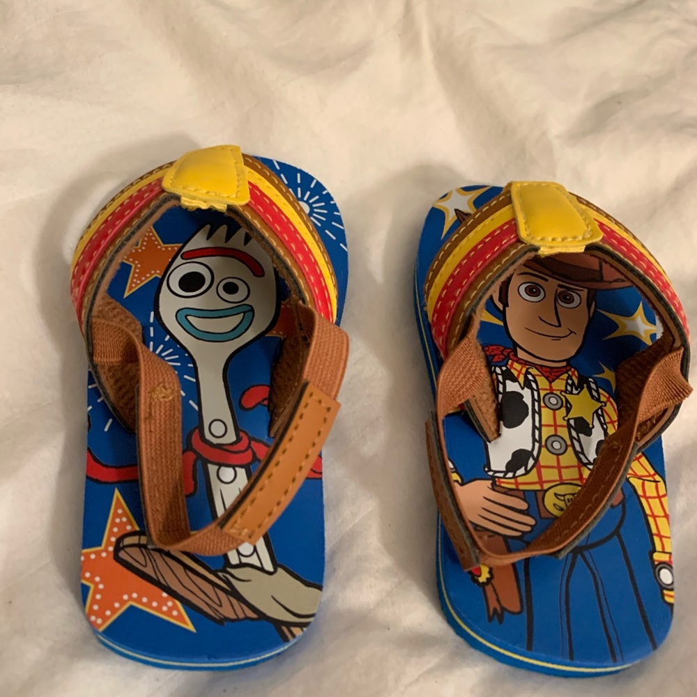 Disney Forky & Woody flip flops BRAND NEW